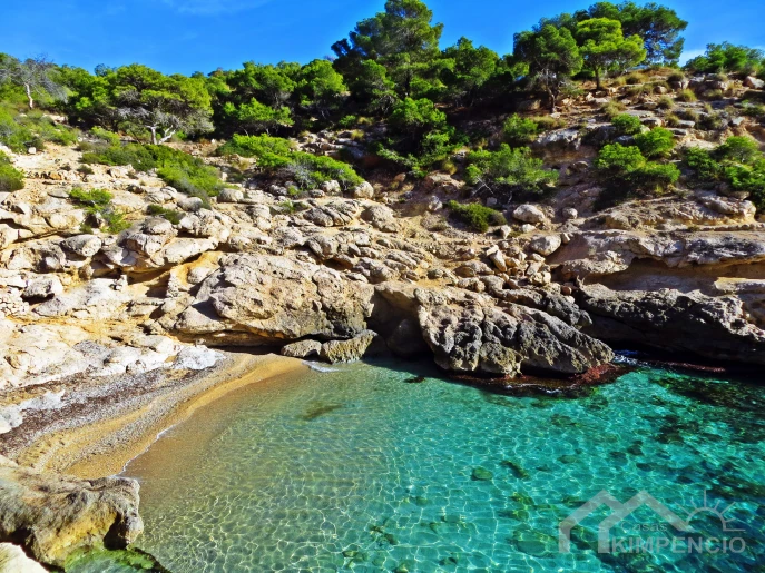 Ontdek de beste naaktstranden in en rond Calp