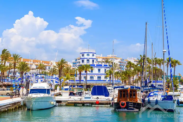 Afbeelding bij Wonen in Estepona |  gids voor Belg en Nederlander