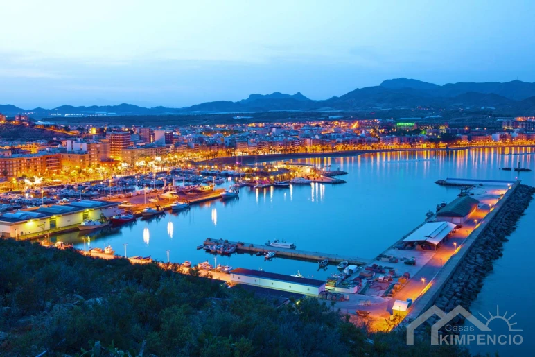 image-Puerto de Mazarrón