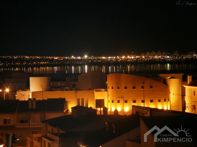 image-Los Montesinos