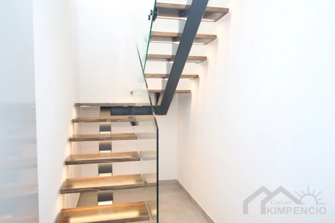 project-328-22303-pic.webp