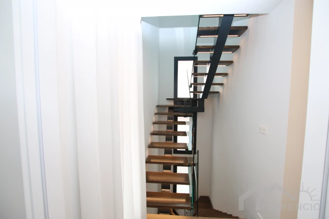 project-328-22306-pic.webp