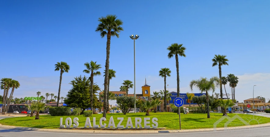 LOS ALCAZARES