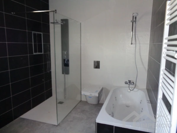 project-809-23372-pic.webp