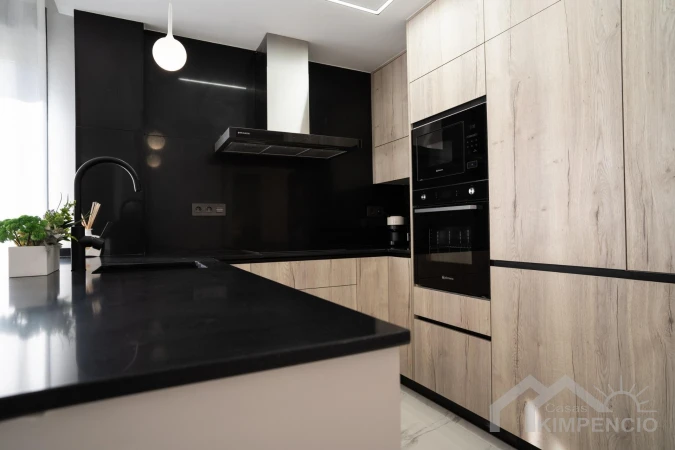 project-820-23-pic.webp
