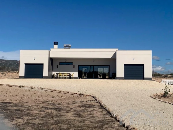 Inland: zelf te bouwen villa op 6-8 maand - Pinoso