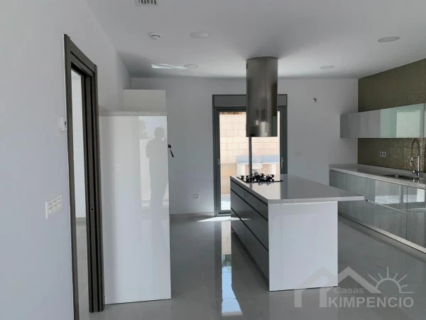 property-1027-13-pic.webp