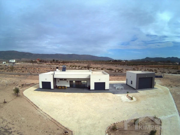property-1027-18-pic.webp