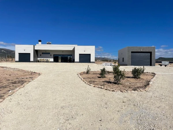 property-1027-2-pic.webp
