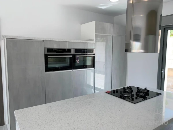 property-1027-7-pic.webp