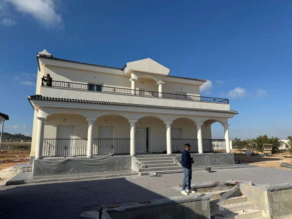 Inland: zelf te bouwen villa op 6-8 maand - Pinoso