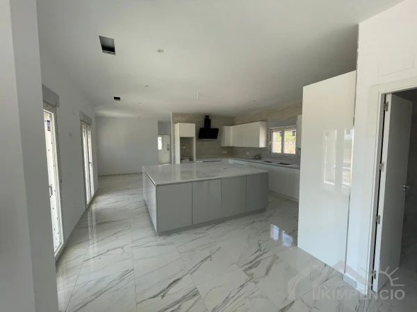 property-1029-5-pic.webp