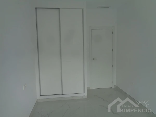 property-1032-27-pic.webp
