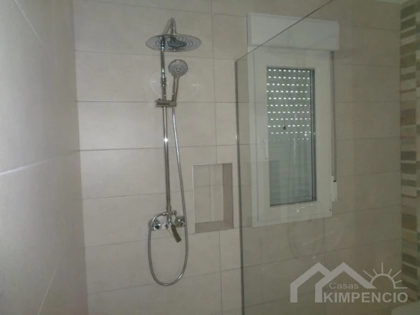 property-1032-35-pic.webp