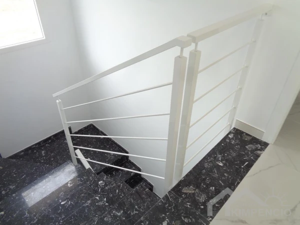 property-1032-36-pic.webp