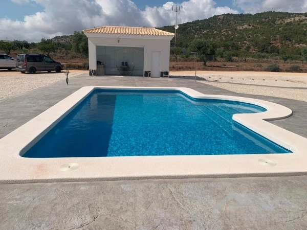 property-1032-4-pic.webp