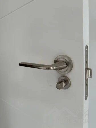property-1033-104737-pic.webp