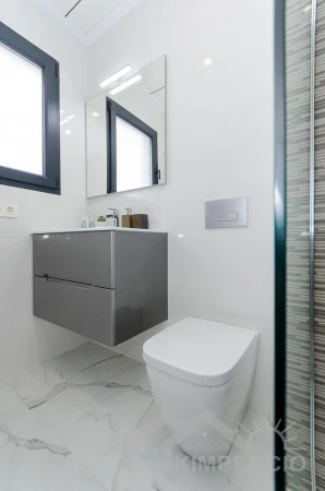 property-1352-25-pic.webp