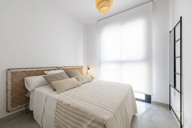 property-1363-3-pic.webp