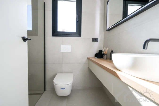 property-14-96798-pic.webp