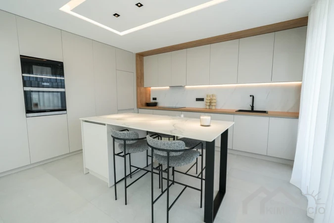 property-14-96811-pic.webp