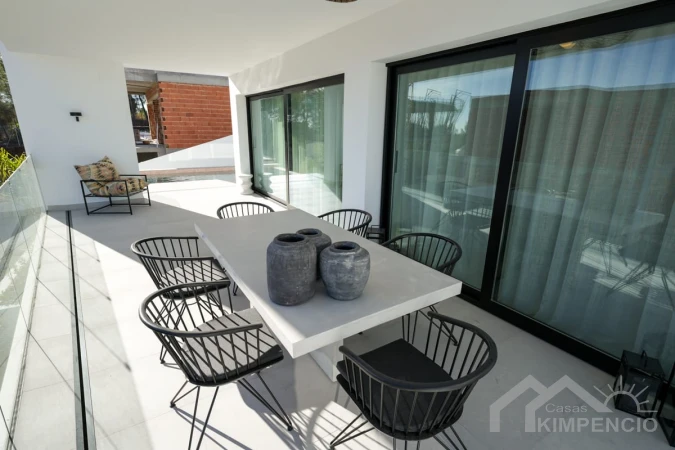 property-14-96814-pic.webp