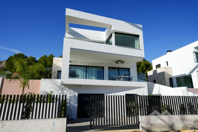 property-14-96820-pic.webp