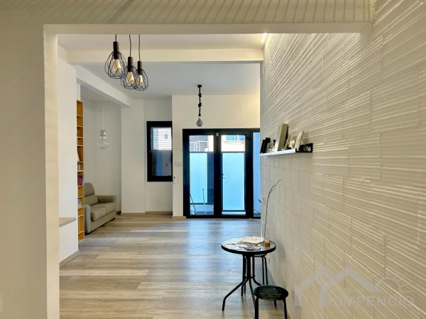 property-1465-3-pic.webp
