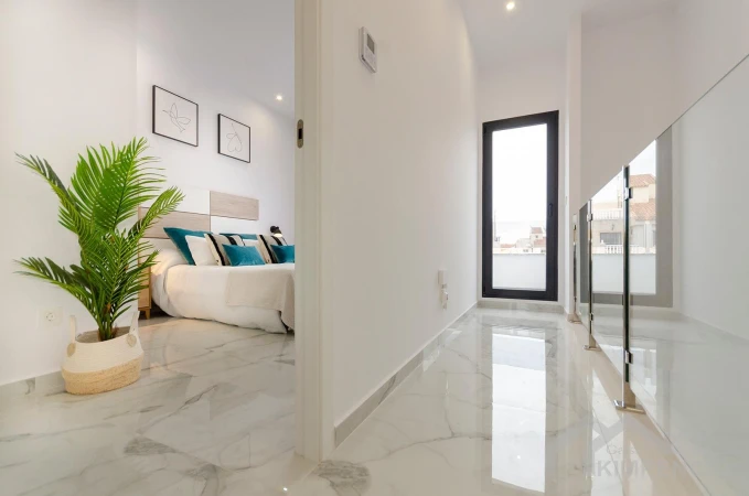 property-1493-21-pic.webp