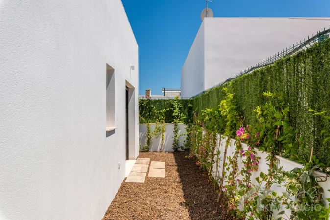 property-1637-30-pic.webp