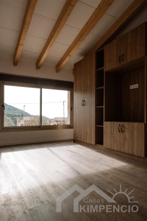 property-1638-33-pic.webp