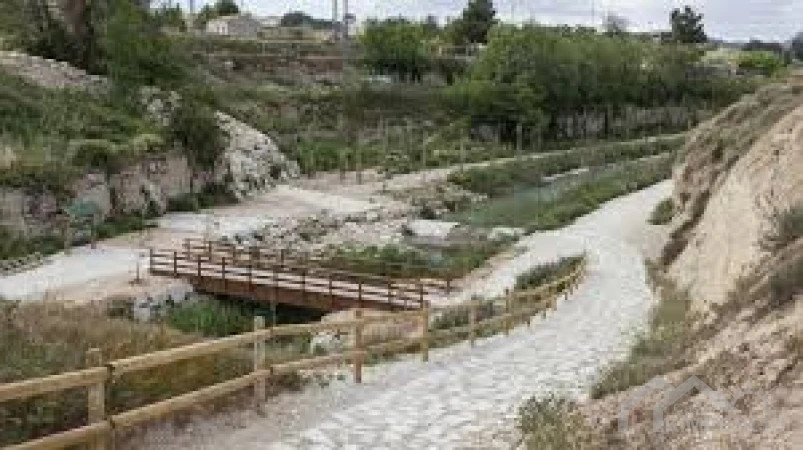 property-1656-94305-pic.webp