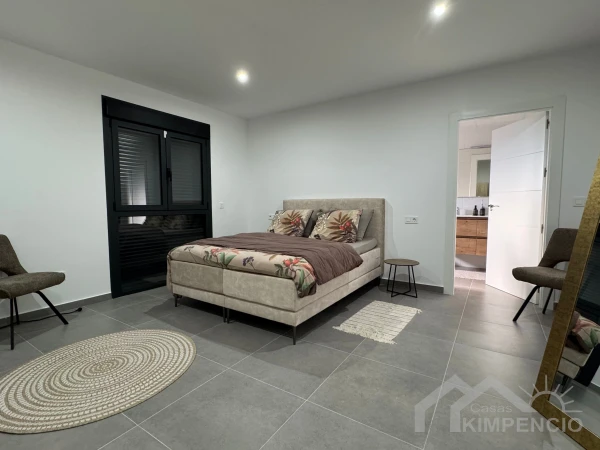 property-1679-93759-pic.webp