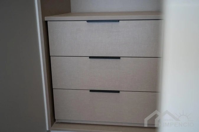 property-1687-36-pic.webp