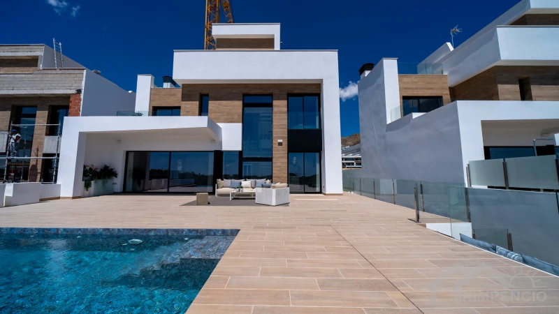 property-1697-114833-pic.webp