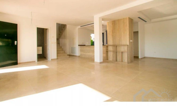 property-1698-10-pic.webp