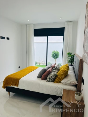 property-1740-109714-pic.webp