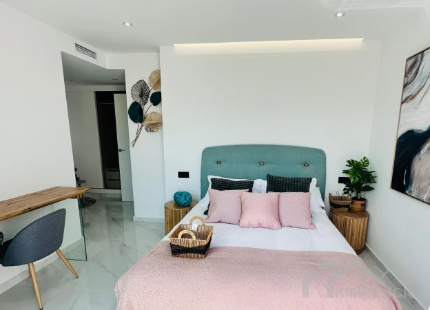 property-1740-109716-pic.webp