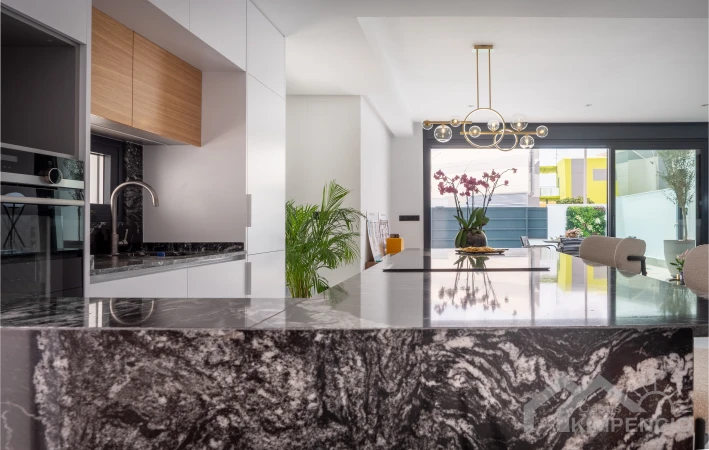 property-1740-109734-pic.webp