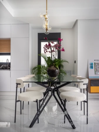 property-1740-109737-pic.webp