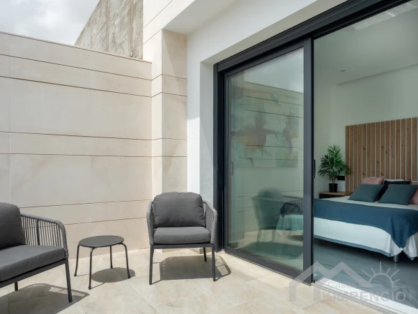 property-1740-109768-pic.webp