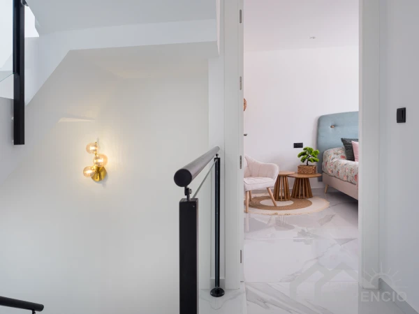 property-1740-109769-pic.webp
