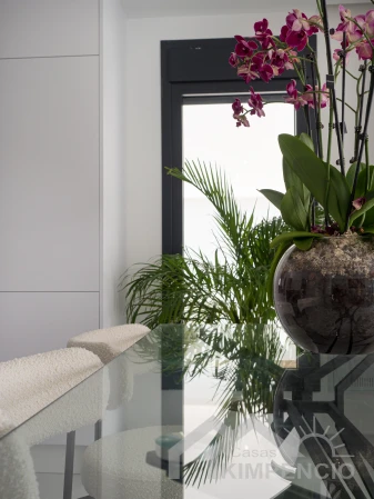 property-1740-109805-pic.webp