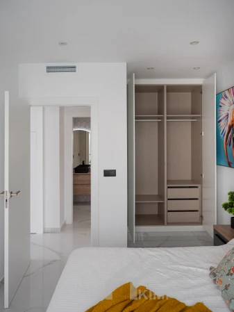property-1740-109808-pic.webp