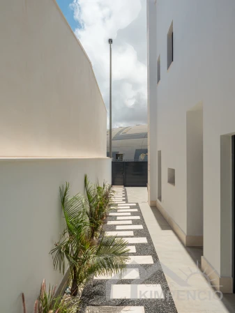 property-1740-109810-pic.webp