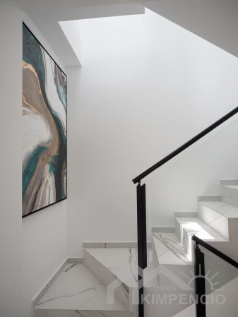 property-1740-109819-pic.webp