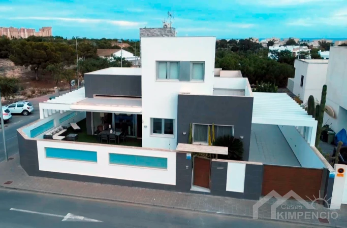 Luxueuze villa in Mil Palmeras