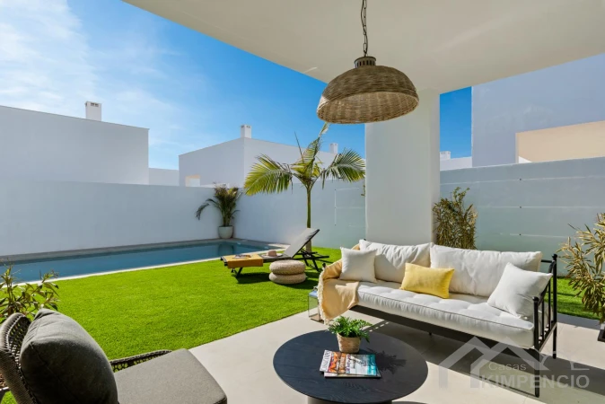 Villa met zeezicht op 300 meter van het strand