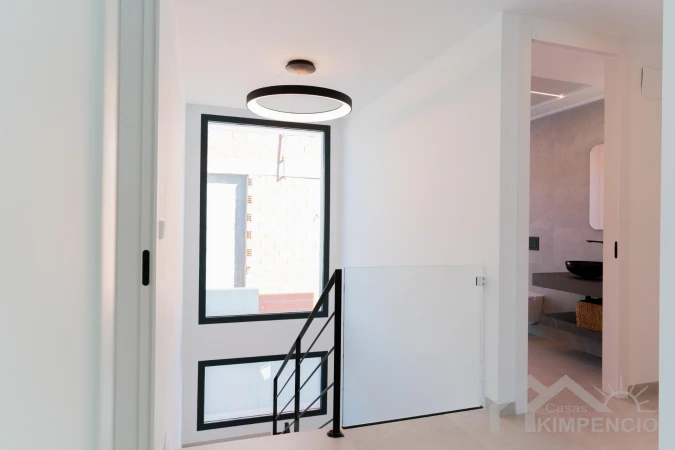 property-1893-55-pic.webp