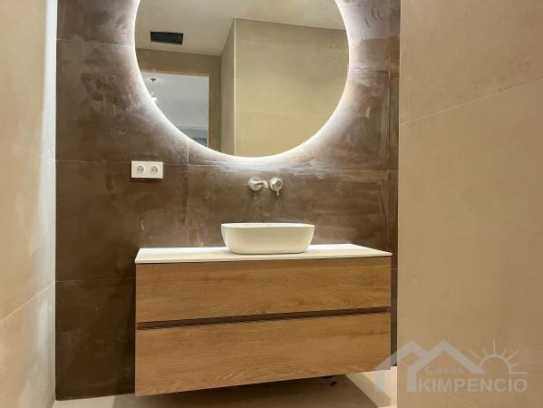 property-1989-60663-pic.webp